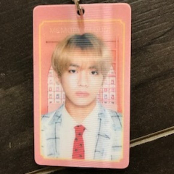 BTS V Official 4th Muster Merch key ring - Picture 4 of 6